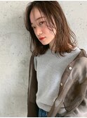 レイヤーミディアム×オリーブベージュ