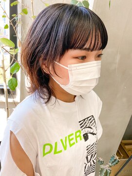 テトヘアー(teto hair) ウルフ　ミディアムウルフ　ウルフへア　軽め　レイヤースタイル