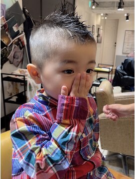 ヘアーワークス ヘルム 渋谷店(HAIR WORKS HELM) [HELM渋谷]キッズモヒカン