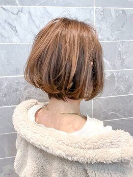 オーブ ヘアー トラッド 京都四条河原町店(AUBE HAIR trad) 【AUBE HAIR】大人ボブ_オリーブハイライト