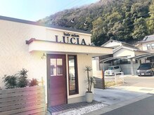 ルシア(LUCIA)の雰囲気（182号線すぐ側の抜け道沿いに有ります！（片山口））