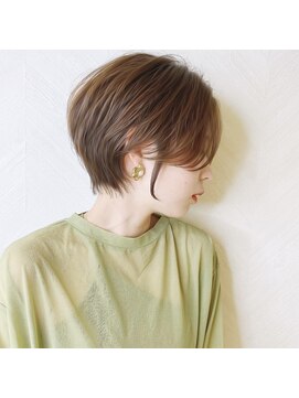 ロンド ストラーダ 心斎橋(Lond strada) ショート×ハイライト白髪ぼかし×シルキーベージュ[心斎橋]