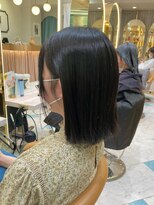 ロンドプランタン 恵比寿(Lond Printemps)&nbsp;大人かわいいワンレン切りっぱなしストレートボブ