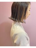 *切りっぱなしボブ/インナーカラー/ 前髪なしショート*
