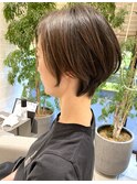 大人耳かけショート/前髪長め/ハンサムショート/30代40代50代