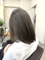 ユニル(unir)&nbsp;【unir】1ブリーチで透明感！オリーブグレージュ★