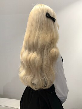 ベレーザ 渋谷(BELEZA) 7833ブロンドハイライトグラデーション波巻きハイトーンカラー