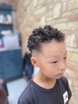 カットハウス パセリ お洒落キッズ☆ゆるめスパイラルパーマ☆理容室/メンズ/バーバー