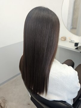 トッカ 茨木(tocca) 【tocca茨木　篠原】どんな髪でも艶々になる業界最高峰髪質改善