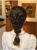 編み下ろし 結婚式 お呼ばれ ヘアアレンジ 大人かわいい