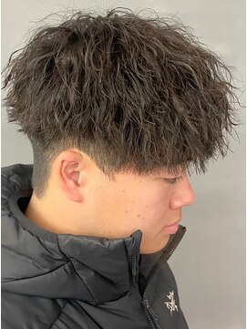 バース バイ ハピネス(BIRTH by happiness) 奈良men's縦落ちツイストスパイラルパーマショートマッシュ