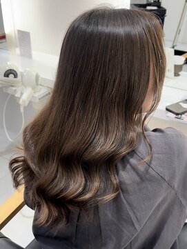 ラウレア(LAULEA) コテ巻き風パーマ/前髪パーマ/韓国パーマ/デジタルパーマ/パーマ