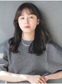 前髪　こなれミディ　イメチェン　ミディアム　外ハネ　ベージュ