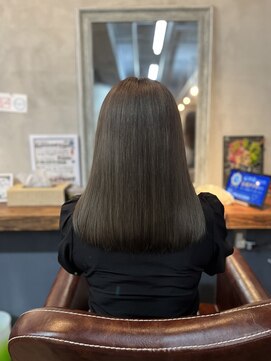 スローネ(THRONE) 髪質改善酸性ストレートで艶髪／20代30代40代／新宿