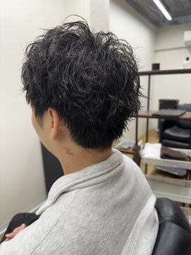 アニー 松戸(ANNI) スペインカール/スパイキーショート/ブルーブラック/フェザーパ