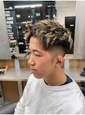 マッシュメンズマンバンヘアスパイラルパーマツーブロック