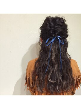 ルプラ カルム(le-pla Calme) ゆるふわハーフアップ