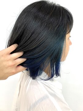 クオリス 上板橋店(QUALIS) 30代40代☆ワンカール大人インナーカラー/大人ボブ/ブルー/小顔