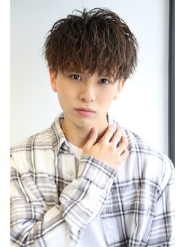 ザ サードヘアー 柏(THE 3rd HAIR) ソフトツイストパーマ　束感　無造作マッシュ