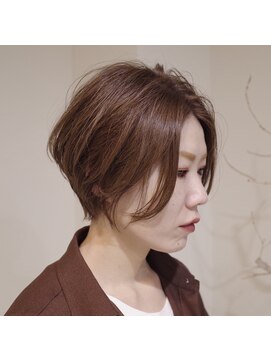 クロエバイラヴィズム 古町6番店(CLOE by LUVISM) 飾らないカッコよさ、シンプルなハンサムショート
