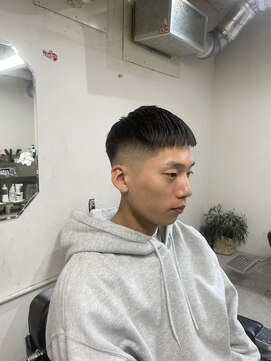 メリケンバーバーショップ フクオカ(MERICAN BARBERSHOP FUK) メンズカットクロップ
