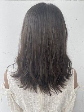 シュリット(schritt) *ダークグレージュ* 妹尾