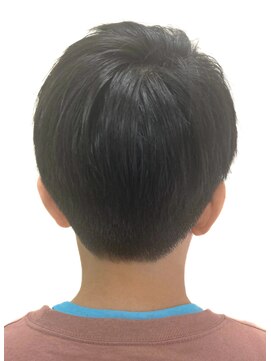 黄ぐまくん美容室 ツーブロックキッズカット