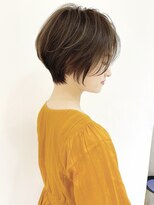 アンド ストーリーズ(&STORIES)&nbsp;前髪あり耳掛け丸みくびれショートボブ20代30代40代50代(蘭)