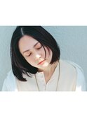 センターパート モードなスリークボブ