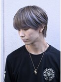 大阪ハイトーンマッシュウルフホワイトブロンドブリーチデザイン