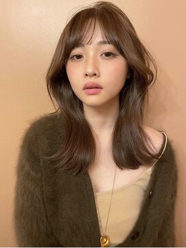 トイ(TOI) フェイスレイヤーミディアム/ベージュブラウン/シースルーバング