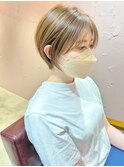 *滝田*吉祥寺似合わせフェザーショートボブくすみベージュ人気