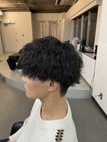 プルーブトウキョウ 渋谷(PROVE TOKYO) 緩め波巻きスパイラル刈り上げマッシュ