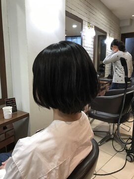 ルシクラージュ 武蔵小杉店(Recyclage) 前下がりショートボブ♪