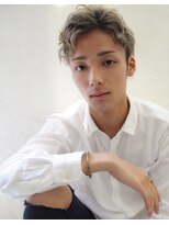 ヨロ(YoLo.) ツーブロック☆クセ風パーマ