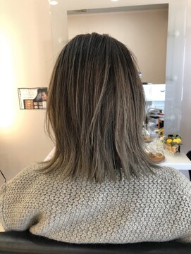 ソーホーニューヨーク 函館松陰店(SOHO new york) ミルクティーグレージュカラー