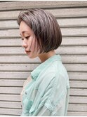 ハイトーングレージュ×ミニボブ