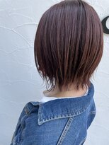 ヴァロ(Valo)&nbsp;軽めボブスタイル/レッドブラウン
