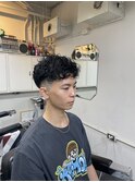 ショートスパイラルフェードカット