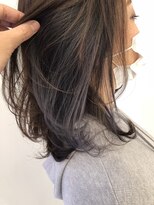 ルートエイチ 市川(Root H) 斜めバンググレージュカラーデザインカラーシルキーベージュ