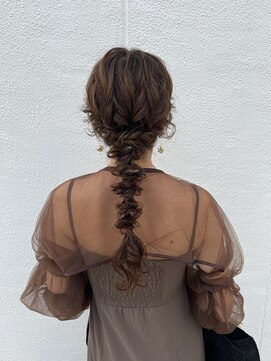 トータルビューティ ジェム バイ ヘアタイム(TOTAL BEAUTY gem by HAIR TIME) お呼ばれヘア 編みおろしアレンジ