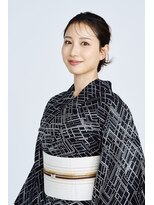 シンプルヘアメイクアップ