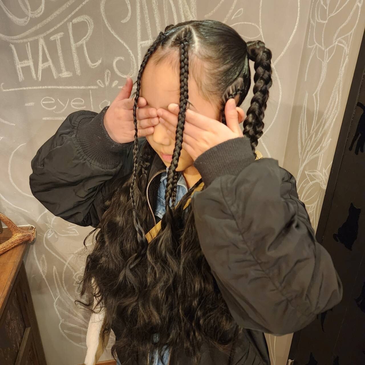 ブレイズエクステ 三つ編みヘアゴム ポニーテール 重い ブレイズエクステ 三つ編みヘアゴム ポニーテール 重い