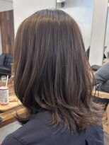 ファルベ(Farbe)&nbsp;顔まわり/前髪/外ハネ/レイヤー/ワンカール/ブラウン