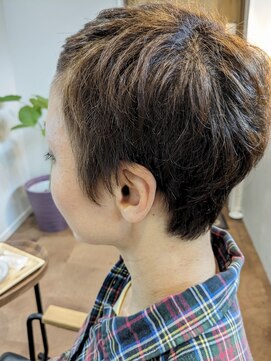 レイ(ray) 外国人風ベリーショート