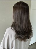 寒色ベージュハイライト