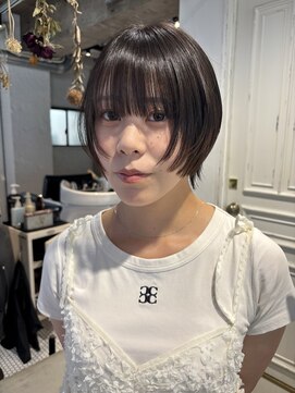 ダンボ(DUMBO) 【yosuke】ショート/顔まわりカット/ショートウルフ