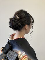 アンジュール グランデ(UNJOUR GRANDE) ヘアアレンジ