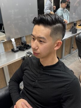 リレーションメンズヘアー(RELATION MEN'S HAIR) メンズベリーショートメンズウルフラウンドマッシュフェード