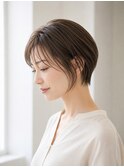 30代40代/前下がりショート/小顔見え